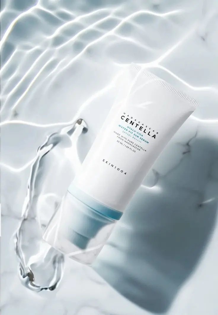 SKIN1004 Madagascar Centella Hyalu-Cica Waterproof Sunscreen Serum SPF 50+ 50 ml MAAS K-BEAUTY Korean Cosmetics