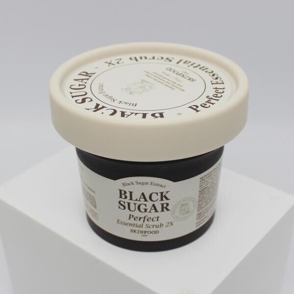 SKINFOOD Black Sugar Perfect Essential Scrub 210 ml